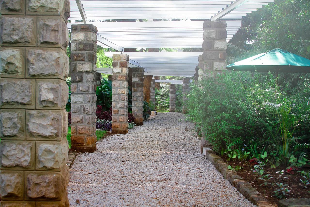 Amani Gardens Inn Nairobi Extérieur photo